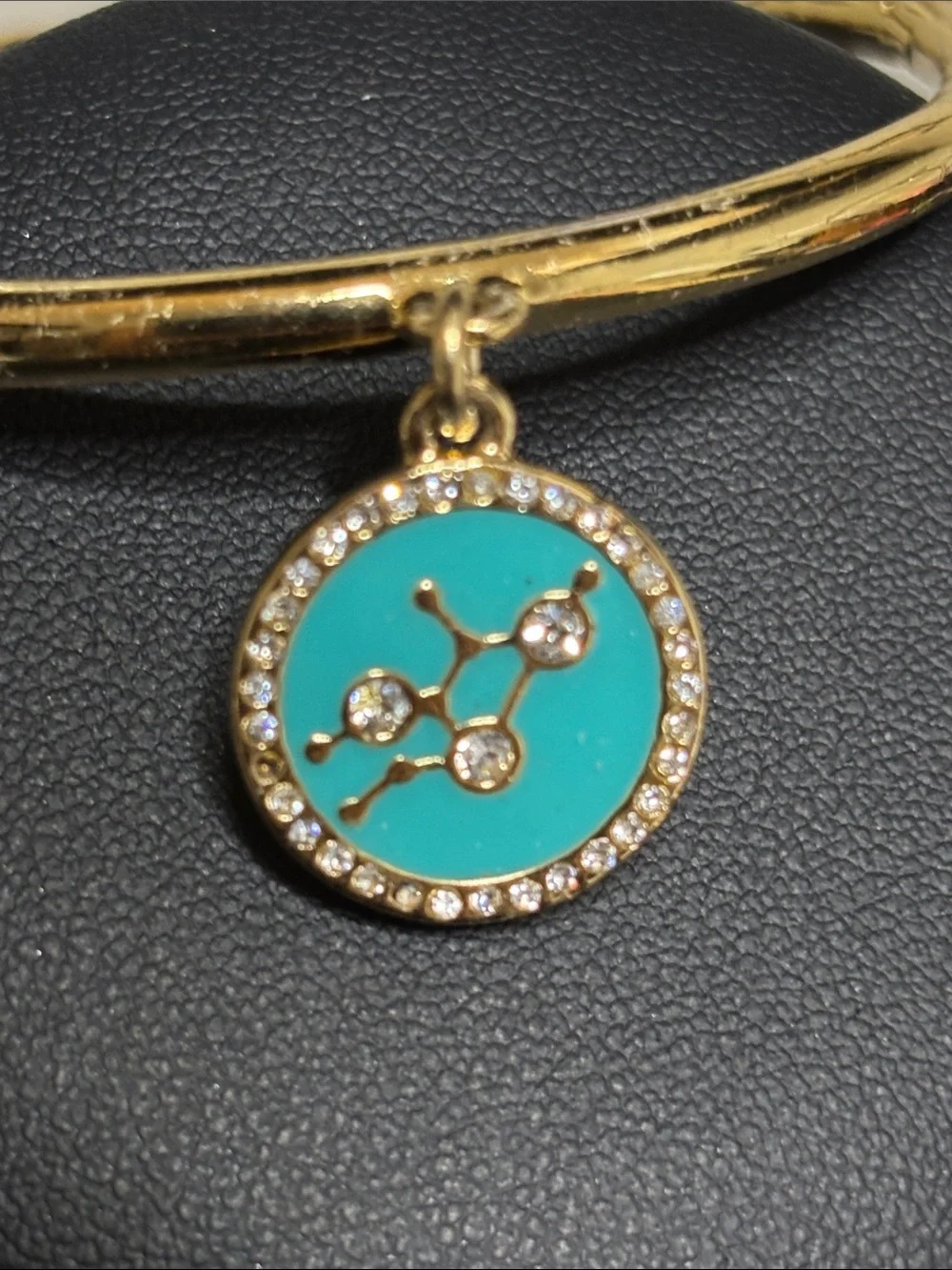 kate spade Virgo She’s Pretty Major Gold Bangle Bracelet Horoscope Charm - Picture 2 of 9
